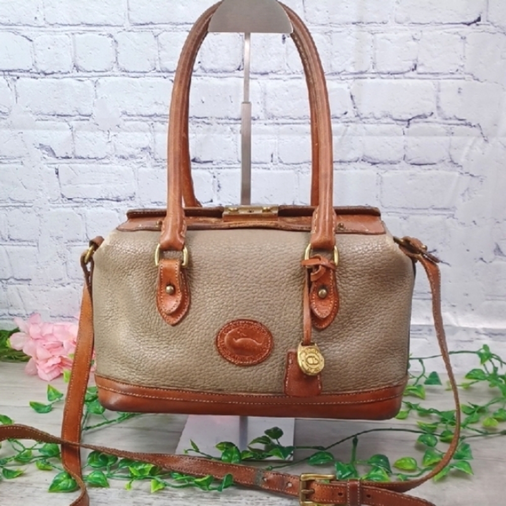 Dooney & Bourke Pre-tag Vintage Doctor Bag Satchel